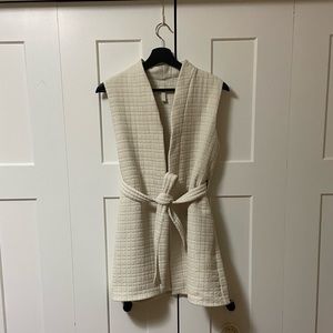Lululemon | Serene Travels wrap vest